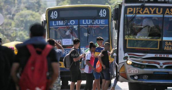 La Nación / De G. 4.300 a G. 8.400: oficializaron costos de pasajes para el Operativo Caacupé