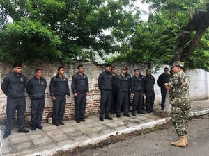 Buzos argentinos colaboran en búsqueda de militar desaparecido en Lambaré | 1000 Noticias