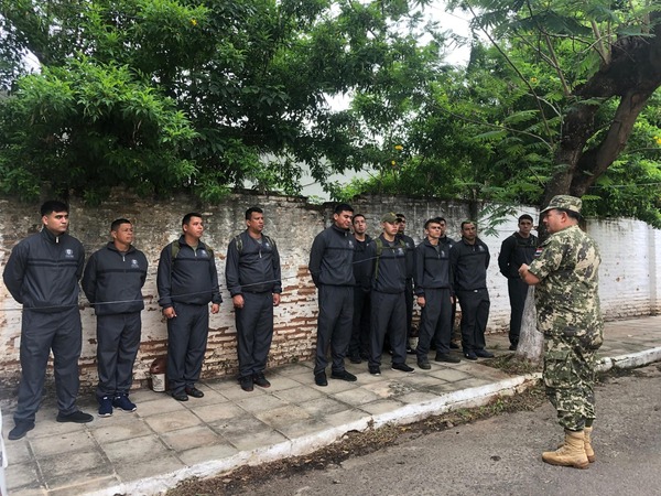 Buzos argentinos colaboran en búsqueda de militar desaparecido en Lambaré | 1000 Noticias