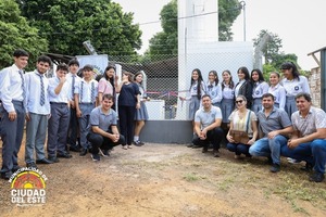 Municipalidad de CDE dota de agua potable a escuelas públicas | 1000 Noticias