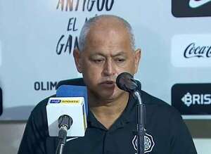 “Le cuesta cerrar la boca”: Francisco Arce y las explosivas declaraciones de Pedro Balotta - Olimpia - ABC Color