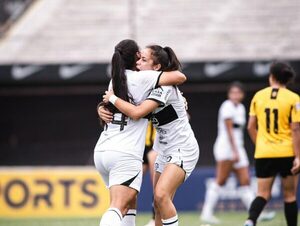Versus / ¡Indiscutibles tetracampeonas! Olimpia goleó a Guaraní y suma una nueva estrella