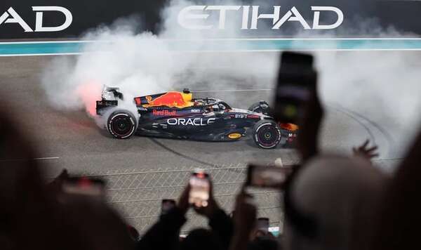 Max Verstappen ganó el GP de Abu Dabi en el cierre del año - ABC Motor 360 - ABC Color