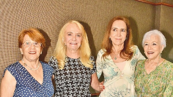 Día de Acción Gracias de Amigas Norteamericanas del Paraguay