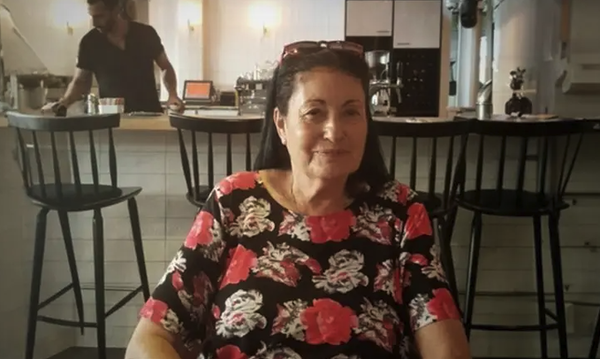 Anciana liberada este domingo es trasladada al hospital en estado grave