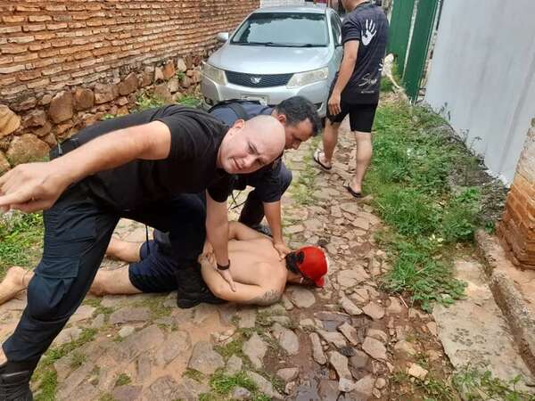 Policía detuvo a un hombre con orden de captura por hurto - Policiales - ABC Color