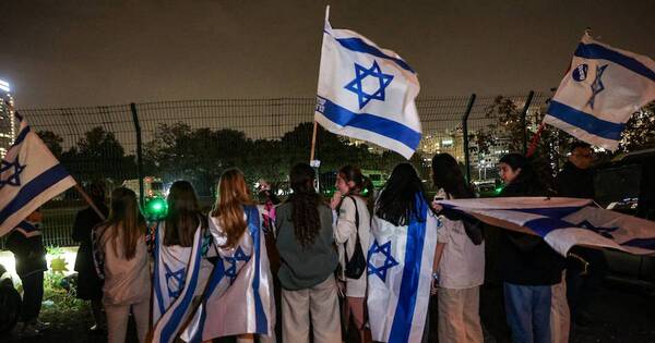La Nación / Sigue canje de rehenes y presos entre Israel y Hamás bajo tensión