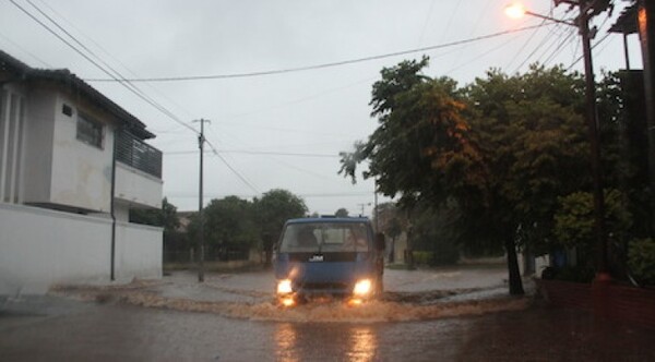 Diario HOY | Boletín especial por tormentas para este lunes y mañana