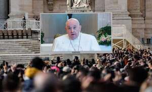 Estado del papa Francisco es bueno, no tiene fiebre y su situación respiratoria mejora - Mundo - ABC Color
