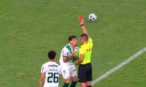 Gustavo Gómez fue expulsado, Palmeiras empató y el Brasileirão está que arde