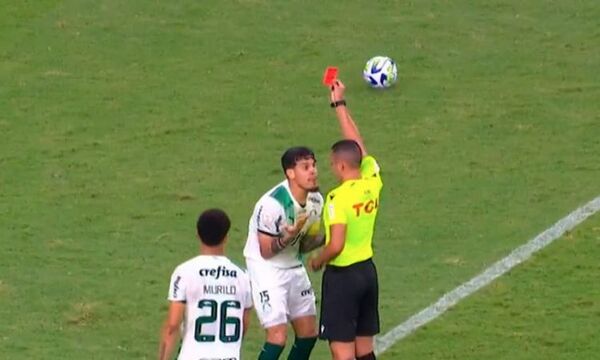 Gustavo Gómez fue expulsado, Palmeiras empató y el Brasileirão está que arde