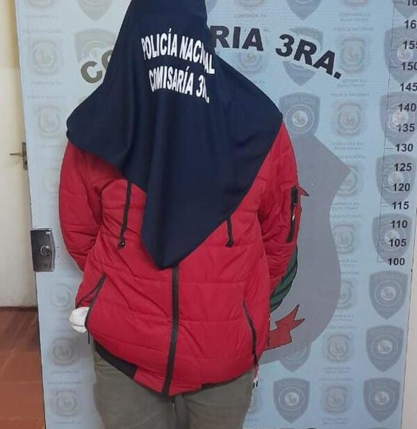 Detienen a sujeto que violentó a su madre y a policía