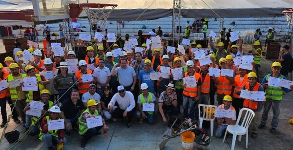 Encarnación tuvo su primera competencia nacional de albañiles