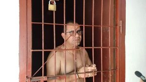 Presunto abogado choca contra dos vehículos y se da a la fuga en CDE