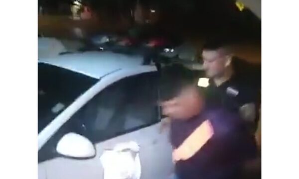Degenerado detenido por abusar de su hijastra de 9 años