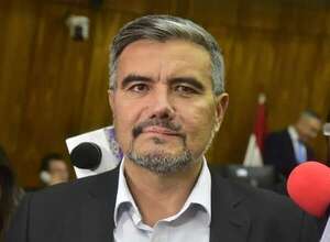AUDIO: PLRA: “Primero debemos tratar de salvar a nuestro partido desde adentro”, dice exdiputado Édgar Acosta - La Primera Mañana - ABC Color