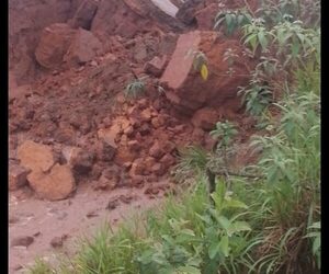 Puente se derrumba en Itakyry