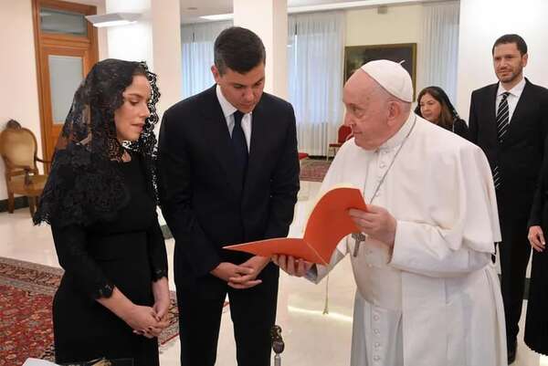El Papa y el presidente Peña dialogaron sobre dos temas clave - Mundo - ABC Color