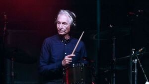 «The Rolling Stone» despide a su baterista