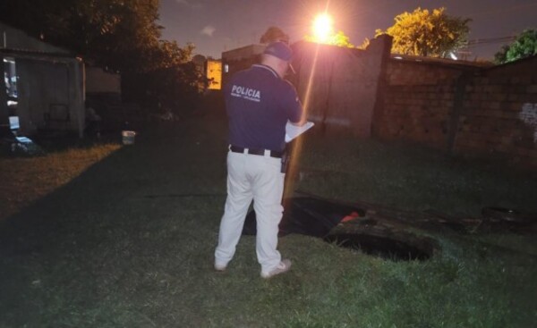 Bebé de dos años murió ahogado en un pozo del patio del vecino