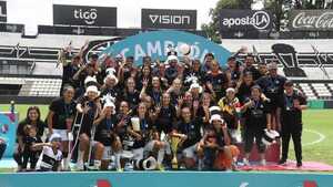 Postales del tetracampeonato de Olimpia en fútbol femenino