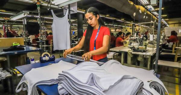 La Nación / Gobierno se compromete a posicionar al país ante mercados más exigentes, dice el MIC