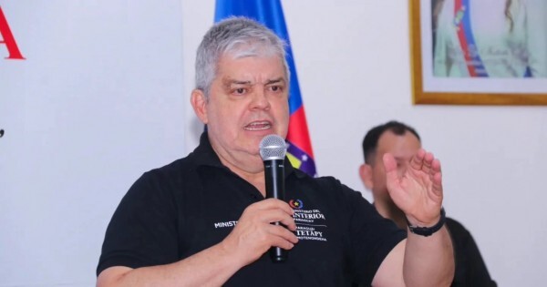 Riera sale al cruce del gobierno boliviano y dice que no hay pruebas de que Marset esté en Paraguay