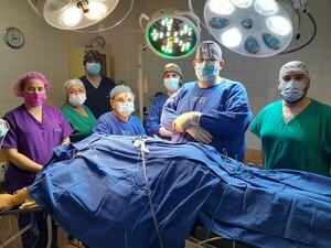 Realizan compleja cirugía en el Hospital Regional de CDE - La Clave