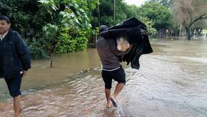 Reportan inundaciones en zonas del departamento de Ñeembucú