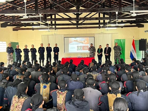 Unos 500 agentes policiales recibieron capacitación en educación financiera - El Independiente