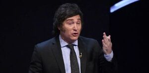 El FMI se compromete a apoyar los "esfuerzos" de Argentina en primer contacto con Javier Milei - Revista PLUS