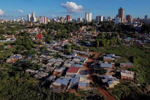 Promulgan financiamiento de obras urbanas y ambientales a lo largo de la franja costera de Asunción - .::Agencia IP::.