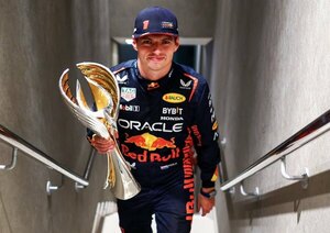 Versus / Sin rival: El increíble año de Max Verstappen en números