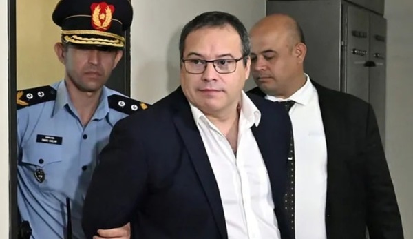 Defensa de Carlos Granada apeló elevación a juicio oral de causa por presunto acoso sexual