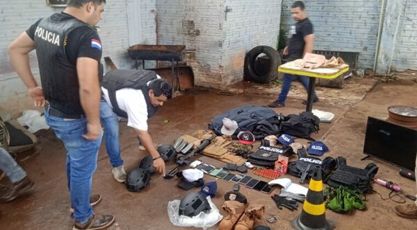 Violento enfrentamiento entre policías y delincuentes en CDE