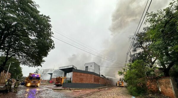 Depósitos incendiados ya no pertenecen a la Justicia Electoral