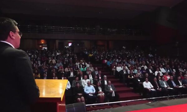 Gobernador pide que Congreso sea histórico y deje un gran legado para mejorar la Educación – Diario TNPRESS