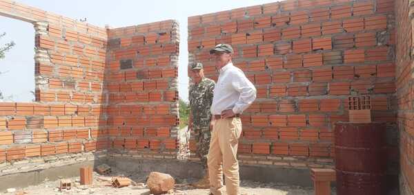 Reportan avances de obra ejecutada por militares para reconstrucción de viviendas afectadas por tornado en Santaní | RADIO NACIONAL