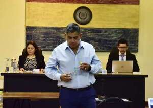Justo Ferreira y su hija conocerán hoy sentencia por presunto contrabando de “insumos chinos” - Nacionales - ABC Color