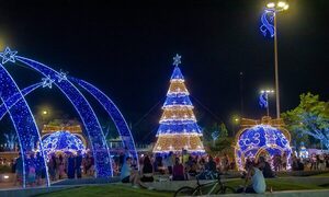 Itaipu invierte 3 millones de reales para su tradicional “Navidad aguas y luces” en Foz de Yguazú