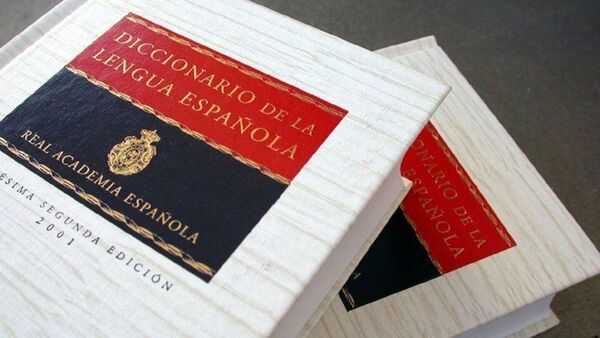 "Machirulo", "perreo" y "no binario", entre las nuevas palabras aceptadas por la RAE