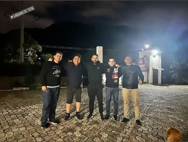 ENTRE CHICHAS Y CHICHARRONES LA ESCUDERÍA DE MIGUELO DISFRUTANDO LA PLATA AJENA, DICEN QUE… - La Voz del Norte