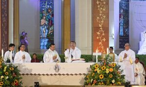 Inició novena de Caacupé con dura homilía
