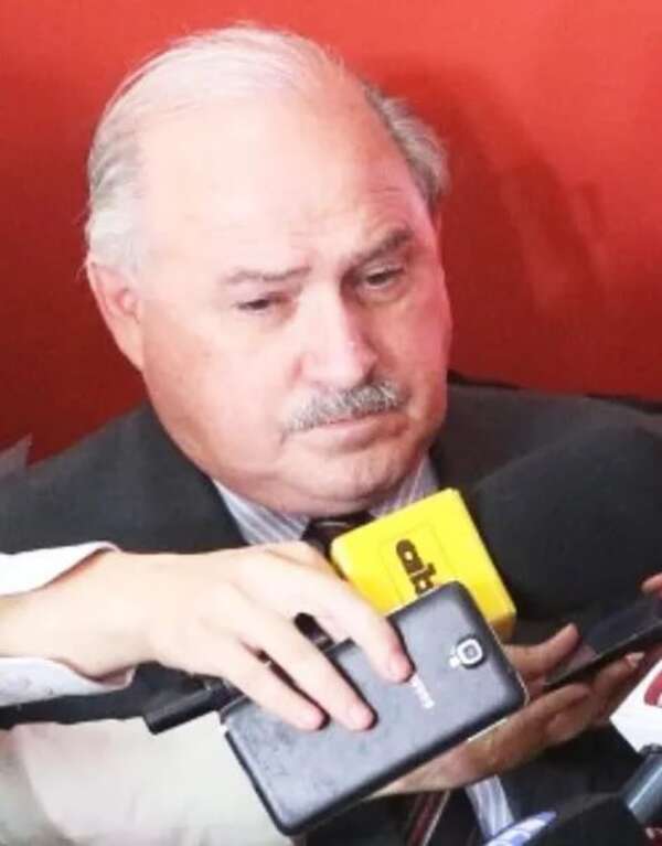 Denuncian que serían expulsados de ANR por no apoyar corrupción - Política - ABC Color