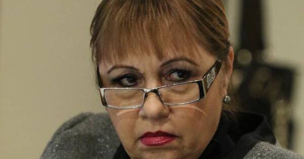 La Nación / “La división del PLRA no es la solución”, opina la vicepresidenta liberal