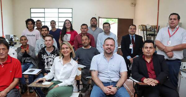 La Nación / Ministra promete inversión en infraestructura tras recorrer sede del SNPP de Hernandarias
