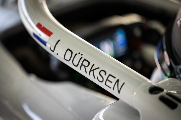 Versus / El momento estelar de Duerksen en sus primeros test en la FIA Fórmula 2