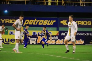 Versus / Diego Fernández habló de la posibilidad de jugar en Olimpia