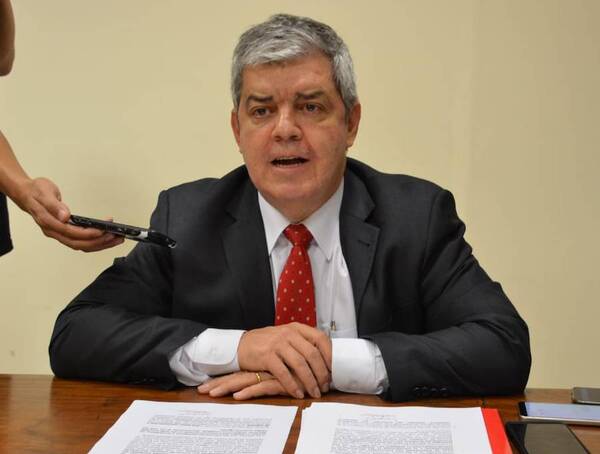 “Cárcel e Imputación” para funcionarios que aliados a Marset, advierte ministro Riera