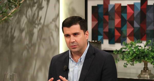 La Nación / Mario Paz Castaing asume la presidencia del PPQ, tras pedido de permiso de Sebastián Villarejo